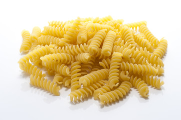 白背景にパスタ