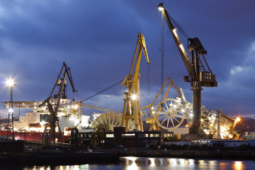 Fototapeta premium Shipyard working at night.