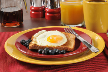 Breakfast sandwich