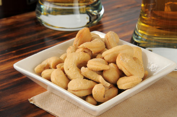 Roasted cashews