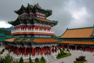 Naklejka premium Buddhist temple on the Heavenly mountain. Zhangjiajie. China.