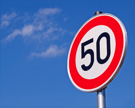 Geschlossene Ortschaften - Höchstgeschwindigkeit 50 km/h