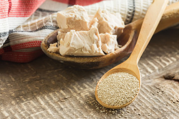 Dry and fresh yeast.