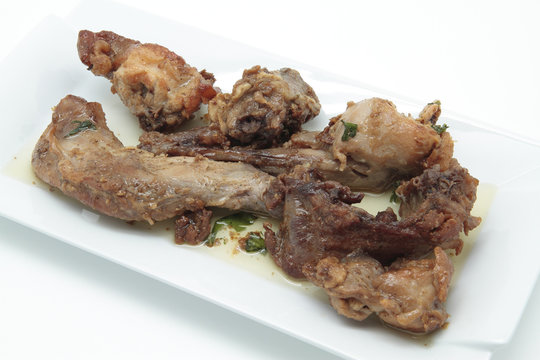 rabbit with garlic