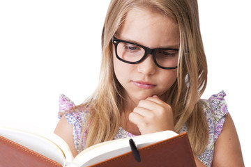 niña leyendo