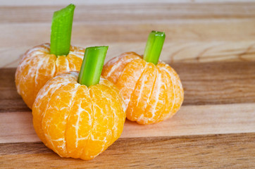 Halloween child friendly treats with clementines