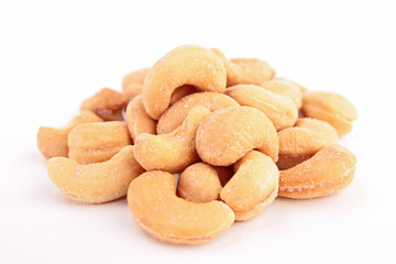cashew isolated