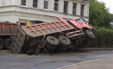 car fell through the ground