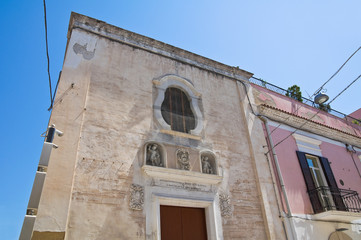 Fototapeta na wymiar Kościół św Matteo. Manfredonia. Puglia. Włochy.