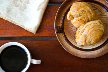 curry puff and black coffee