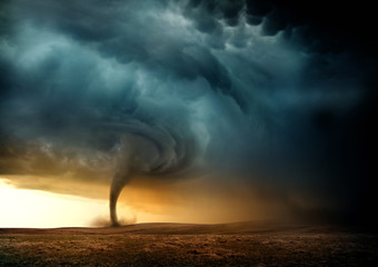Sunset Tornado - obrazy, fototapety, plakaty