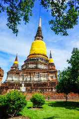 Fototapeta premium Wat Yai Chai Mongkhon, old buddhist temple of Ayuthaya Province