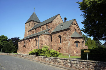 Fototapeta na wymiar Pfarrkirche St Johannes Baptist