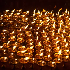 Raamstickers Church candles in Kathmandu © piccaya