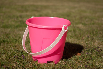 pink bucket