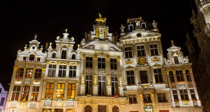 brussels grand place guild houses at night