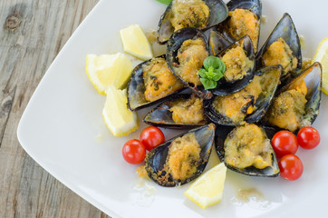 Cozze Gratinate - cucina mediterranea