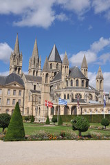 Fototapeta na wymiar Nocna i strzały 3, Abbaye aux Hommes, Caen