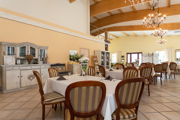 Mediterranean interior - dining space