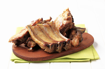 Oven-roasted pork ribs