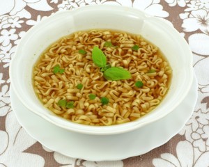 zupa grzybowa z makaronem