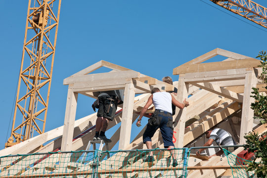 Bauen Baustelle Dachausbau Zimmermann