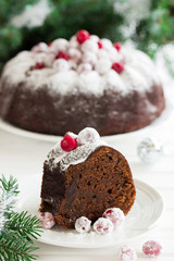 Fototapeta na wymiar Ciasto czekoladowe z żurawiną, Nowy Rok, Boże Narodzenie.