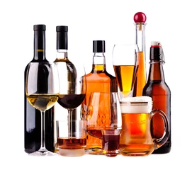 Poster Im Rahmen Verschiedene alkoholische Getränke © draghicich