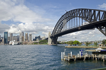 Naklejka premium Sydney, Harbour Bridge, Skyline