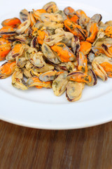 Cooked mussels