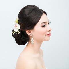 Fototapeta premium bridal make up and hair style.