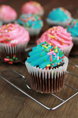 Blue and  pink cupcakes