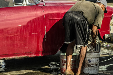 Lavare l'auto