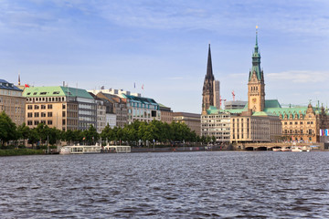 Fototapeta premium Alster Lake and Downtown of Hamburg city, Germany