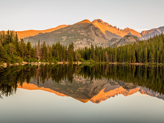 Sunset lake reflection of mountains at Bear Lake