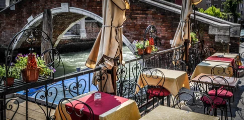 Fototapete Venedig Restaurant in Venedig Italien