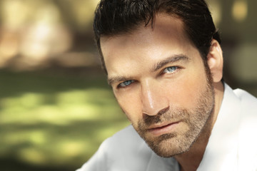 Obraz premium Man up close