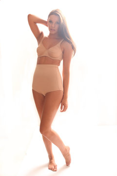 attraktive Frau in Dessous