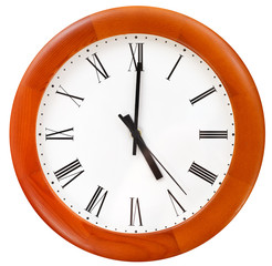 five o clock on round dial wall clock