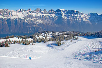 Fototapeta na wymiar Skiing slope