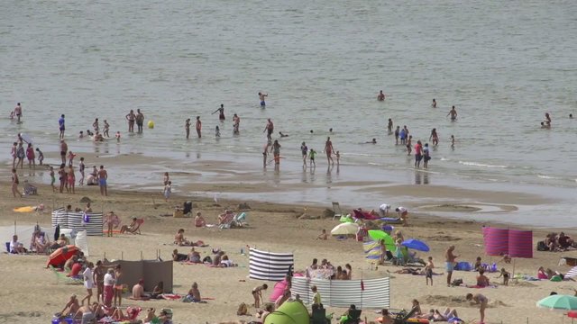 Beach activities timelapse