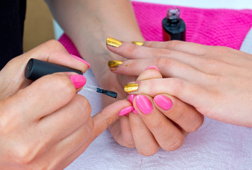 woman hand on manicure