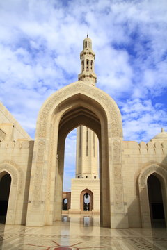 Sultan Qaboos Grand Mosque