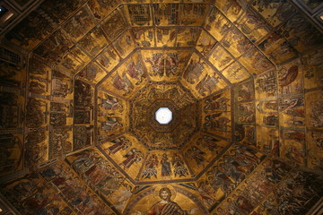 Fototapeta na wymiar Coupole du baptistère de Florence