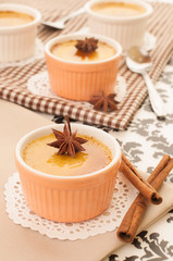Creme brulee desserts