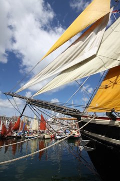 Fototapeta bateau, bateaux, bretagne, voile, voilier, vieux, gréements