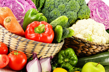 Composition with variety of fresh organic vegetables