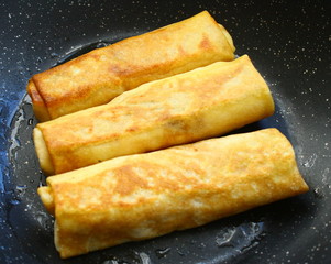 crêpes fourrées ,cuisson à la poêle