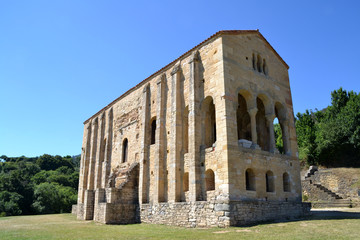 Fototapeta premium Santa María del Naranco, Oviedo, Asturias, Spain