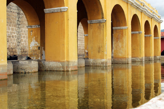 Arcos Tanque La Uni&oacute;n, Antigua Guatemala